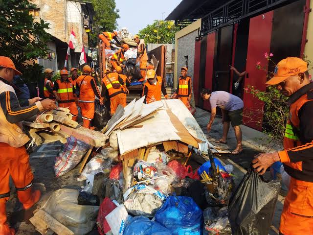 Pemkot Bandung Melakui Dinas Lingkungan Hidup (DLH) Siapkan Layanan Pengangkutan Sampah Besar Secara Gratis -Istimewa-